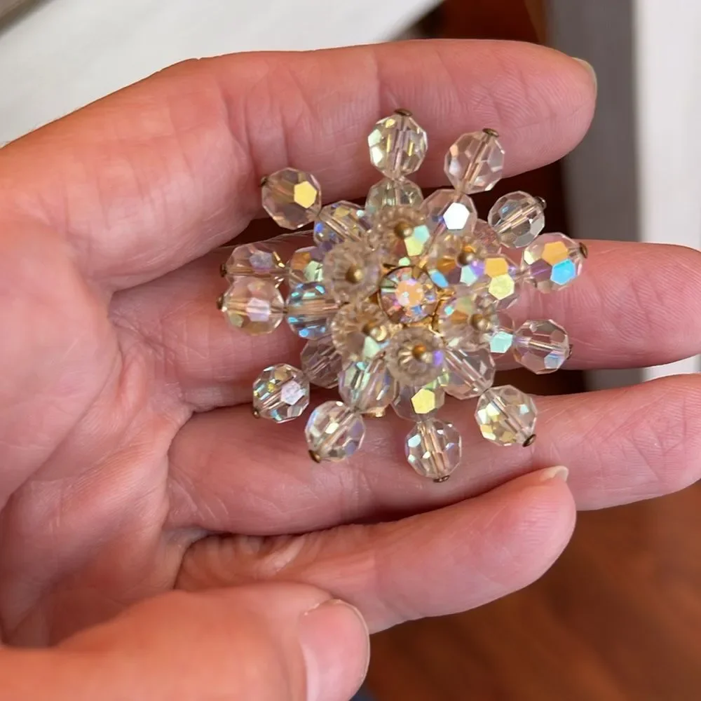Vintage Aurora Borealis Crystal Bead Cluster Rhinestone Brooch Pin